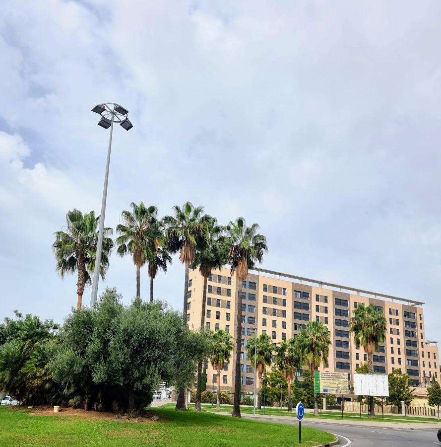 Апартаменты Alazan Jerez Ii-Parking Gratis-Wifi-Netflix Херес-де-ла-Фронтера Экстерьер фото