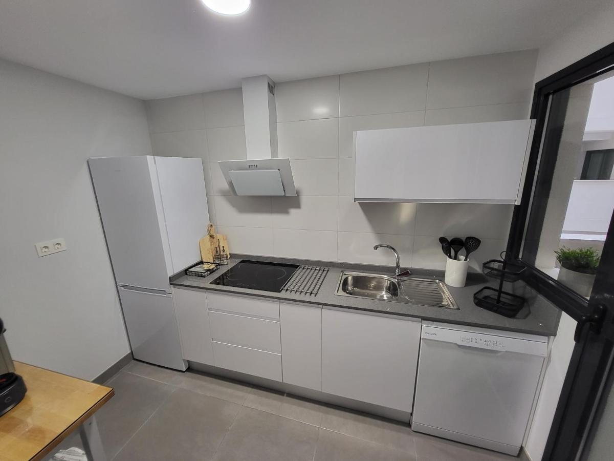 Апартаменты Alazan Jerez Ii-Parking Gratis-Wifi-Netflix Херес-де-ла-Фронтера Экстерьер фото