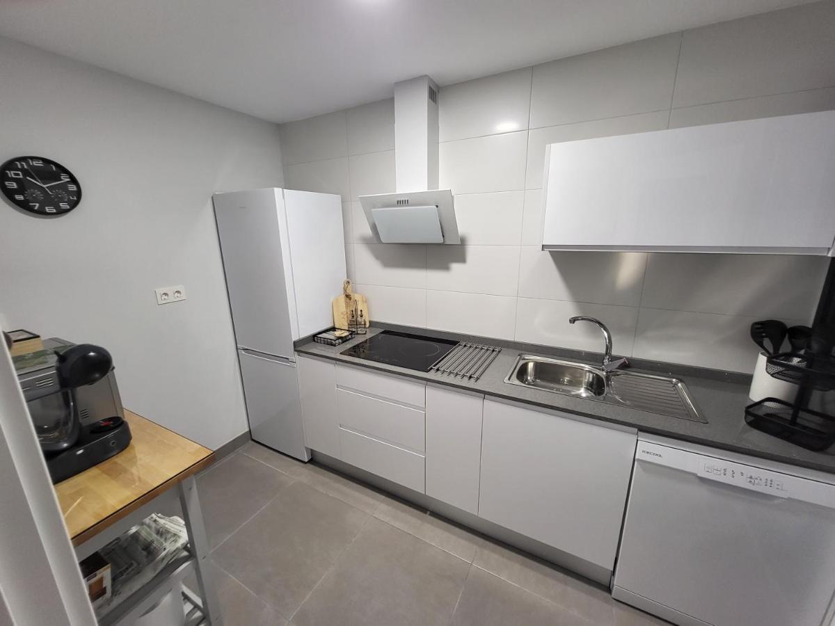 Апартаменты Alazan Jerez Ii-Parking Gratis-Wifi-Netflix Херес-де-ла-Фронтера Экстерьер фото