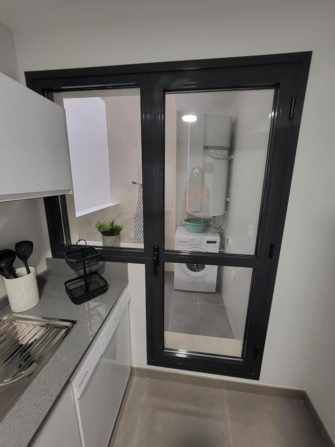 Апартаменты Alazan Jerez Ii-Parking Gratis-Wifi-Netflix Херес-де-ла-Фронтера Экстерьер фото