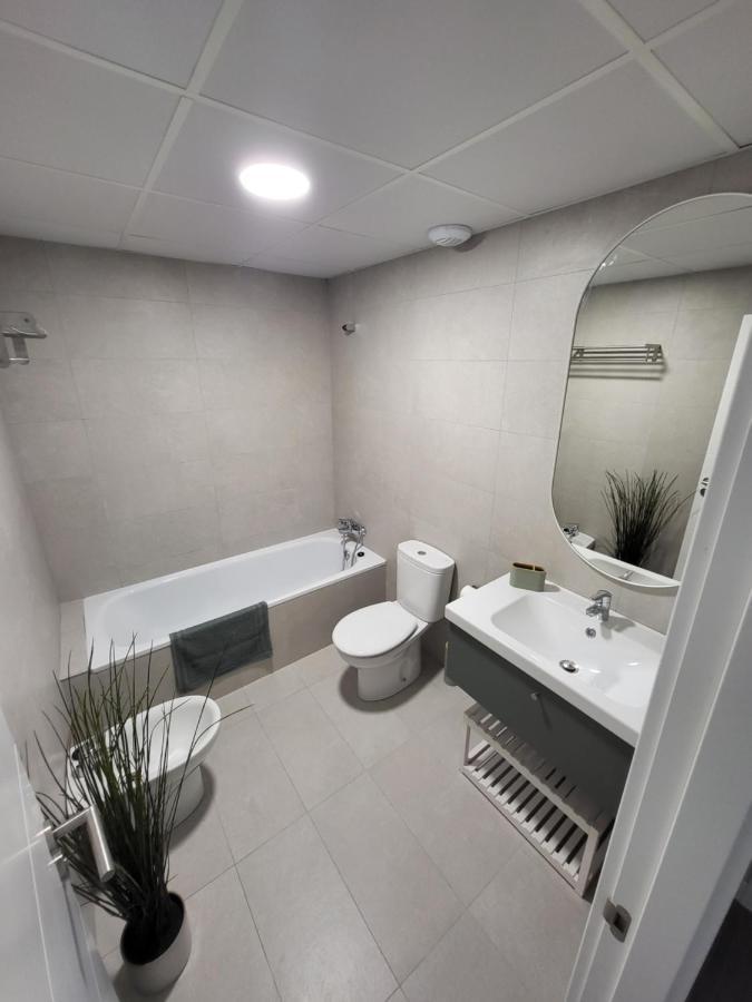 Апартаменты Alazan Jerez Ii-Parking Gratis-Wifi-Netflix Херес-де-ла-Фронтера Экстерьер фото
